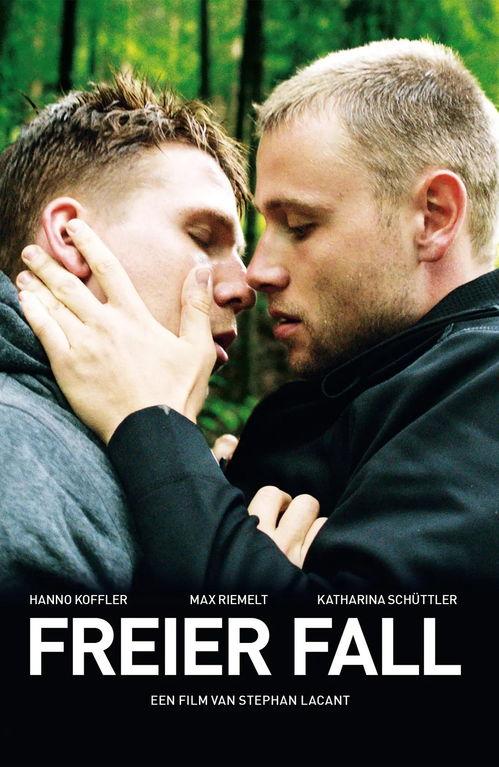 自由坠落无删在线观看,无删版在线观看，揭秘极限挑战背后的真实故事